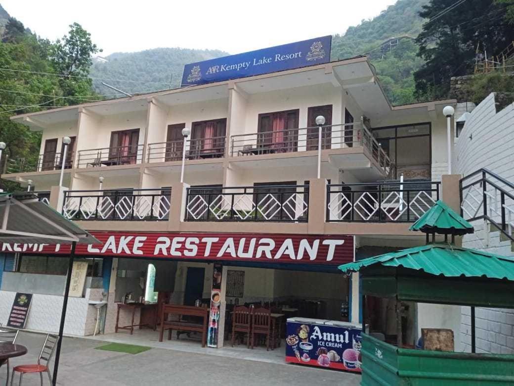 Hotel O Kempty Lake Adventure Resort Mussoorie Εξωτερικό φωτογραφία